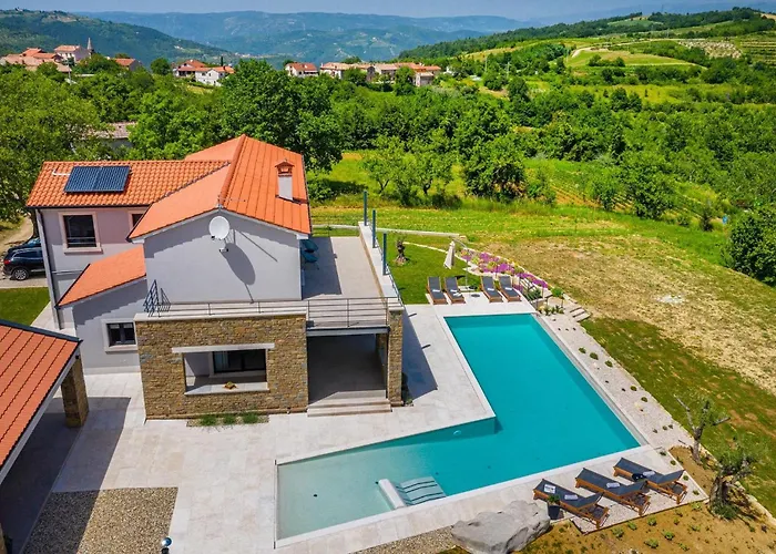 Padova 度假居 Kascerga