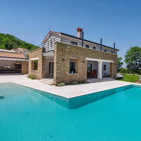 Ferienhaus Padova Kascerga
